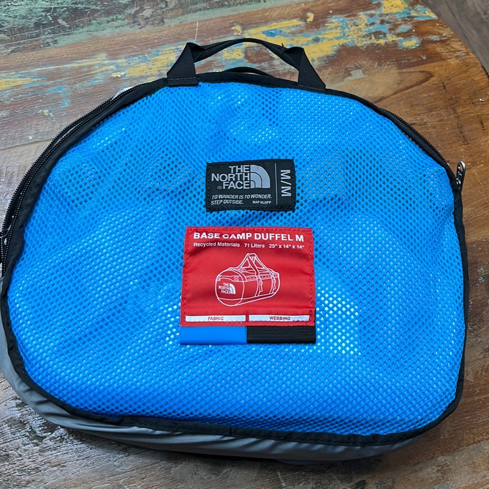 NWT North Face Base Camp Duffel-Medium - Picture 3 of 7